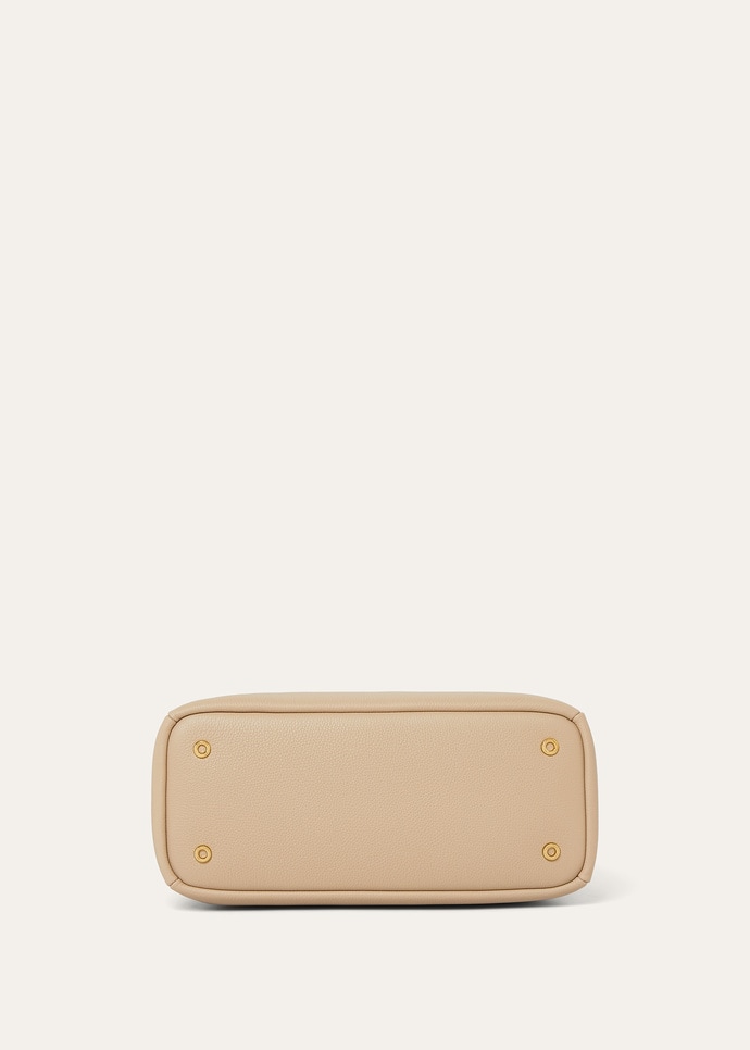 NEEDLE SMALL FINE GRAINED LEATHER_FAP2001_D0Q7_NR_4