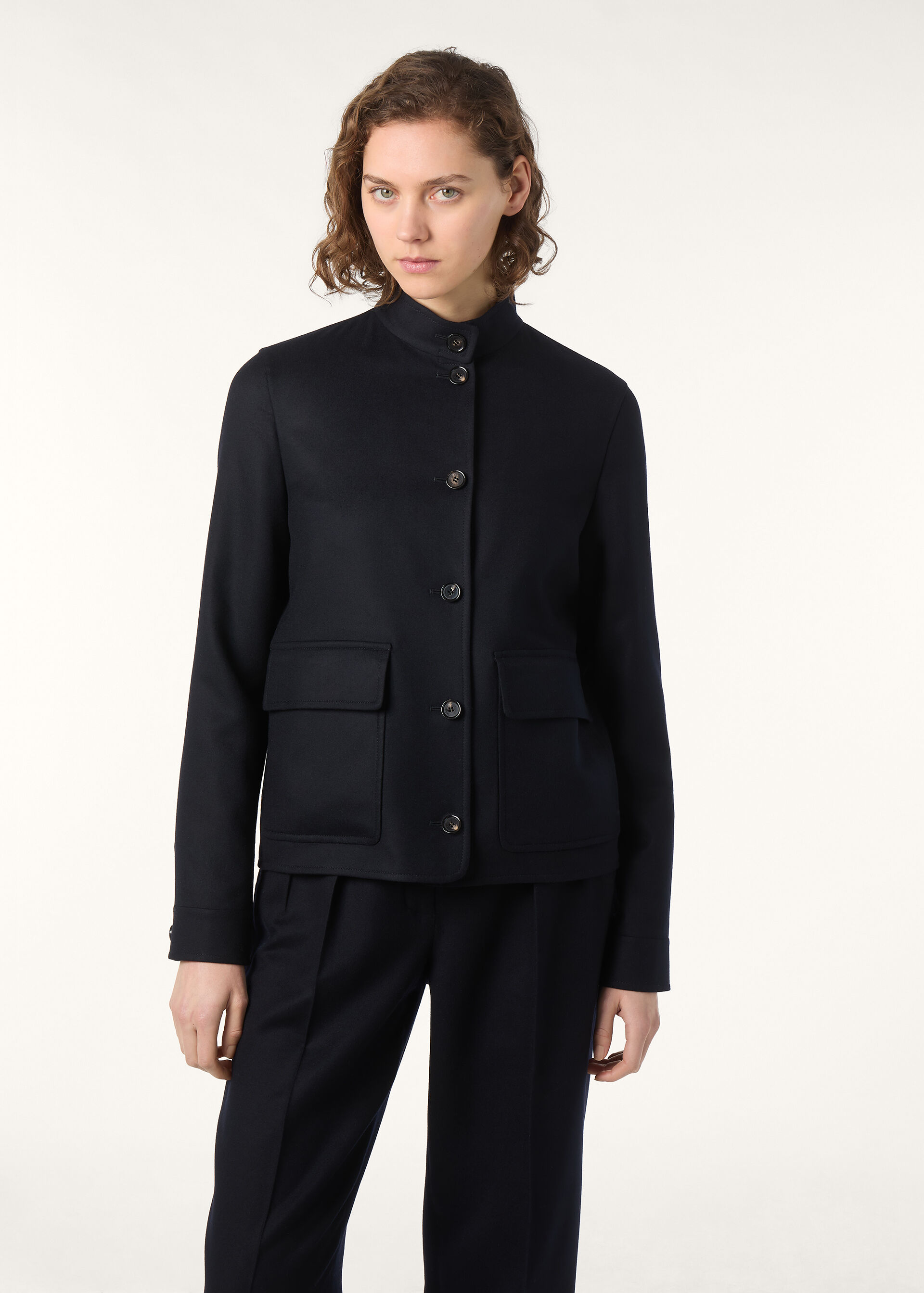 REMSEN CABAN ROYAL LIGHTNESS