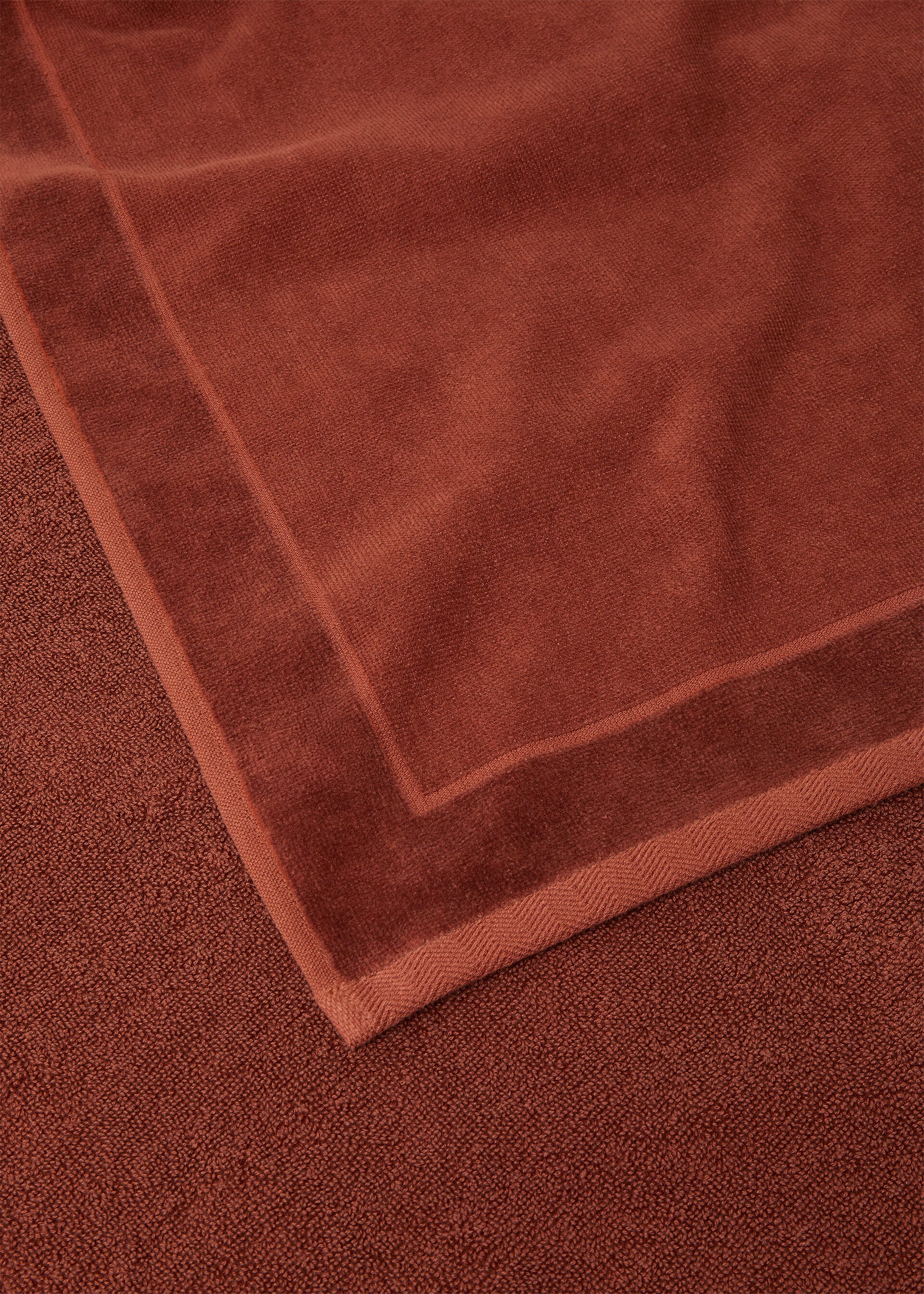 BATH TOWEL CREST COTTON