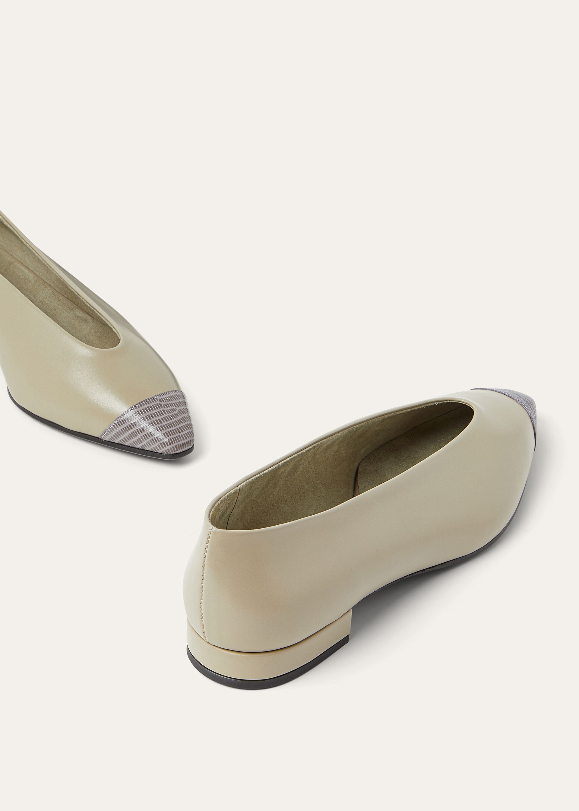 REBECCA CAP TOE BALLERINA LUX. CALF & LIZ. PRINT
