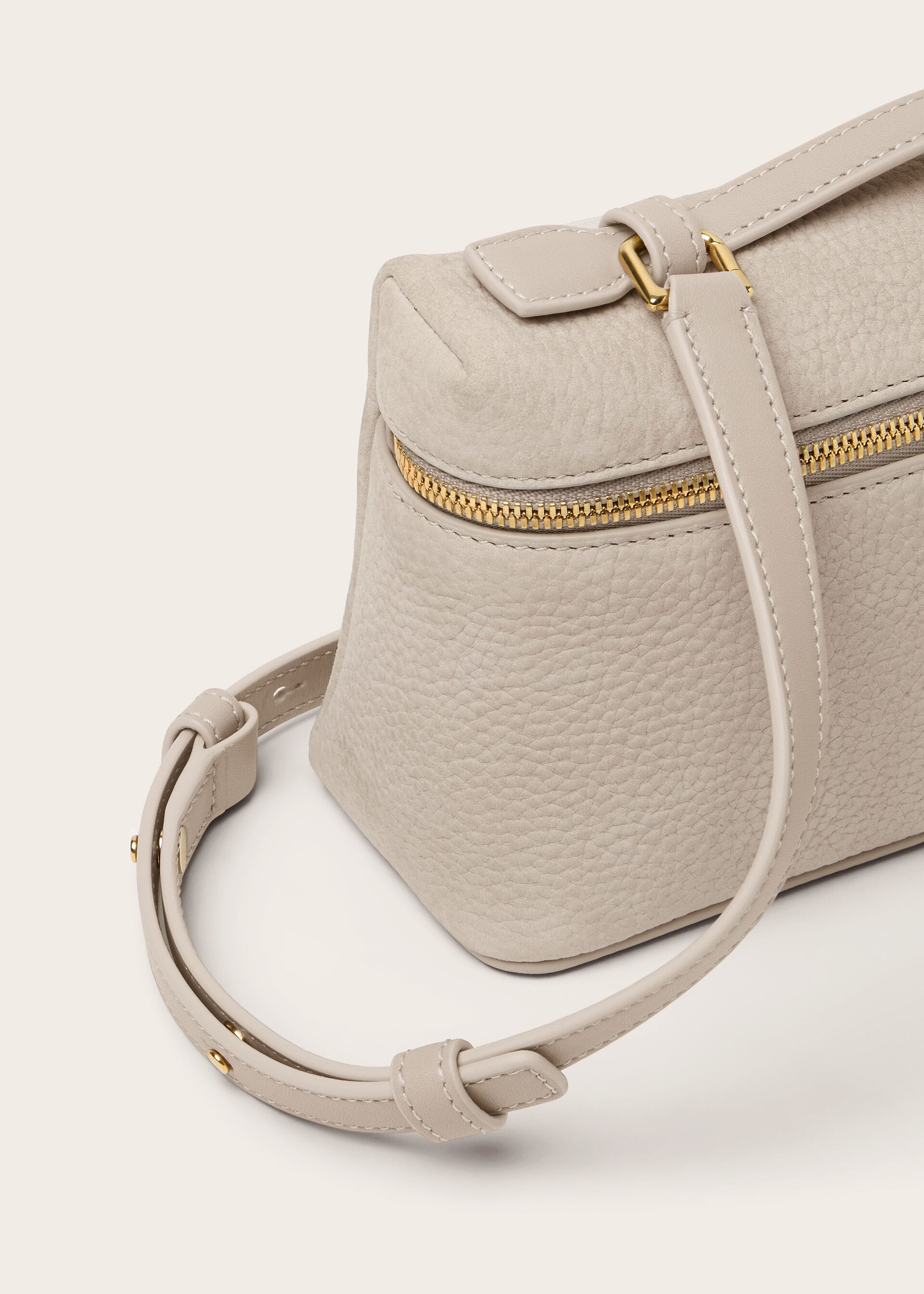 EXTRA POCKET L19 GRAINED NUBUCK/ROUNDED LEATHER