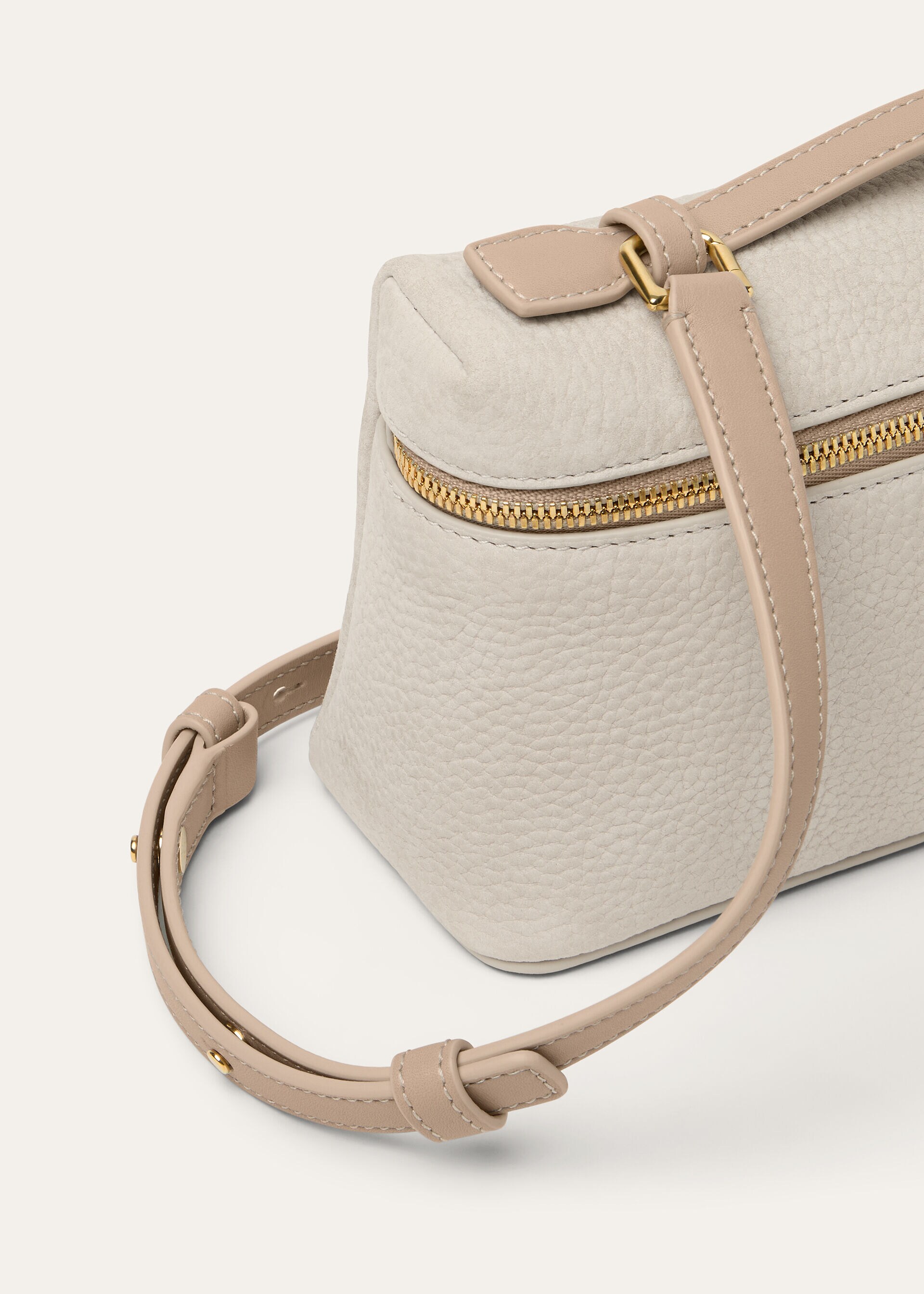 EXTRA POCKET L19 GRAINED NUBUCK/ROUNDED LEATHER