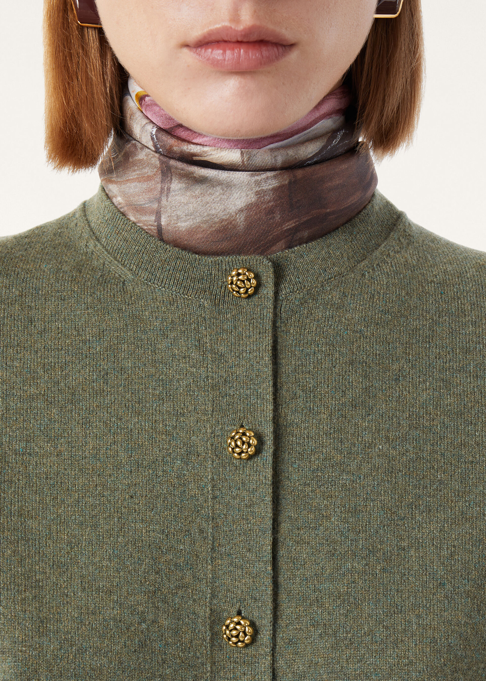 CLASSIC BABY CASH  CREWNECK CARDIGAN SWEATER GG 12