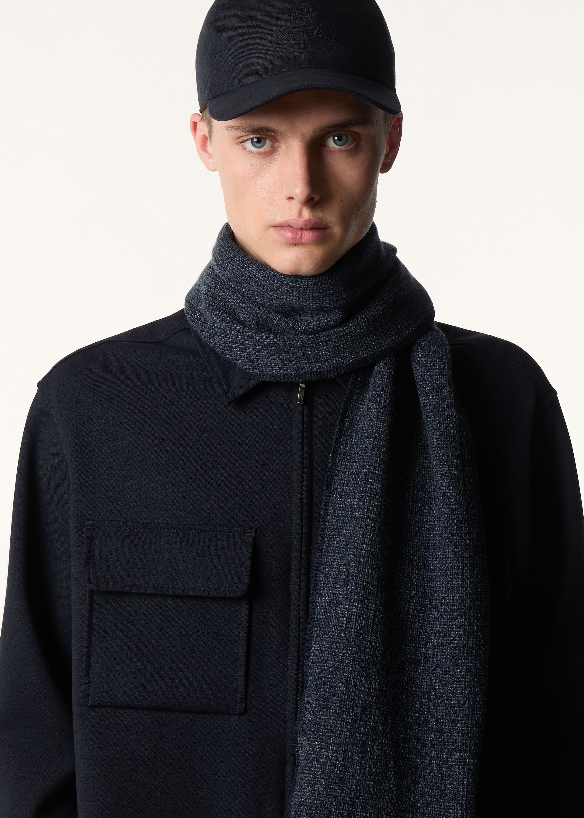 MEDLANDS SCARF BABY CASH