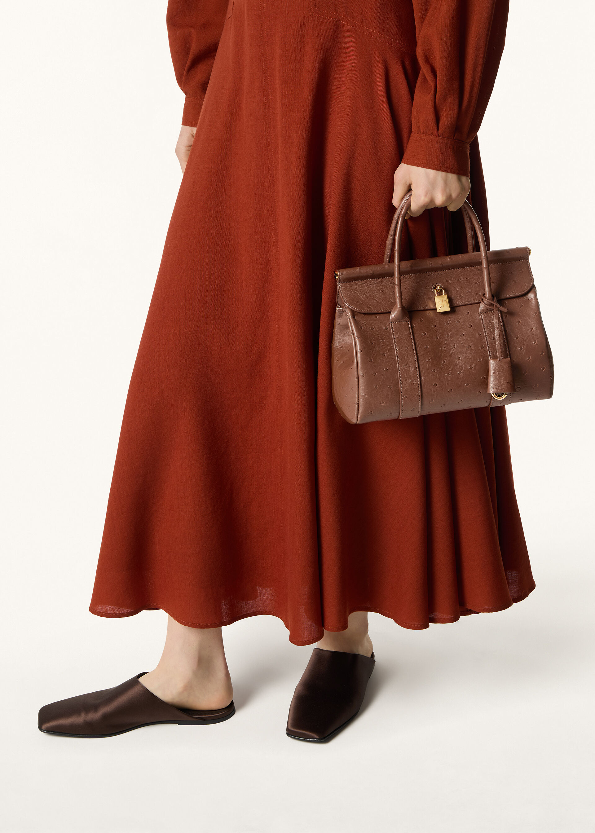 LOOM L25 OSTRICH SADDLE FINISH