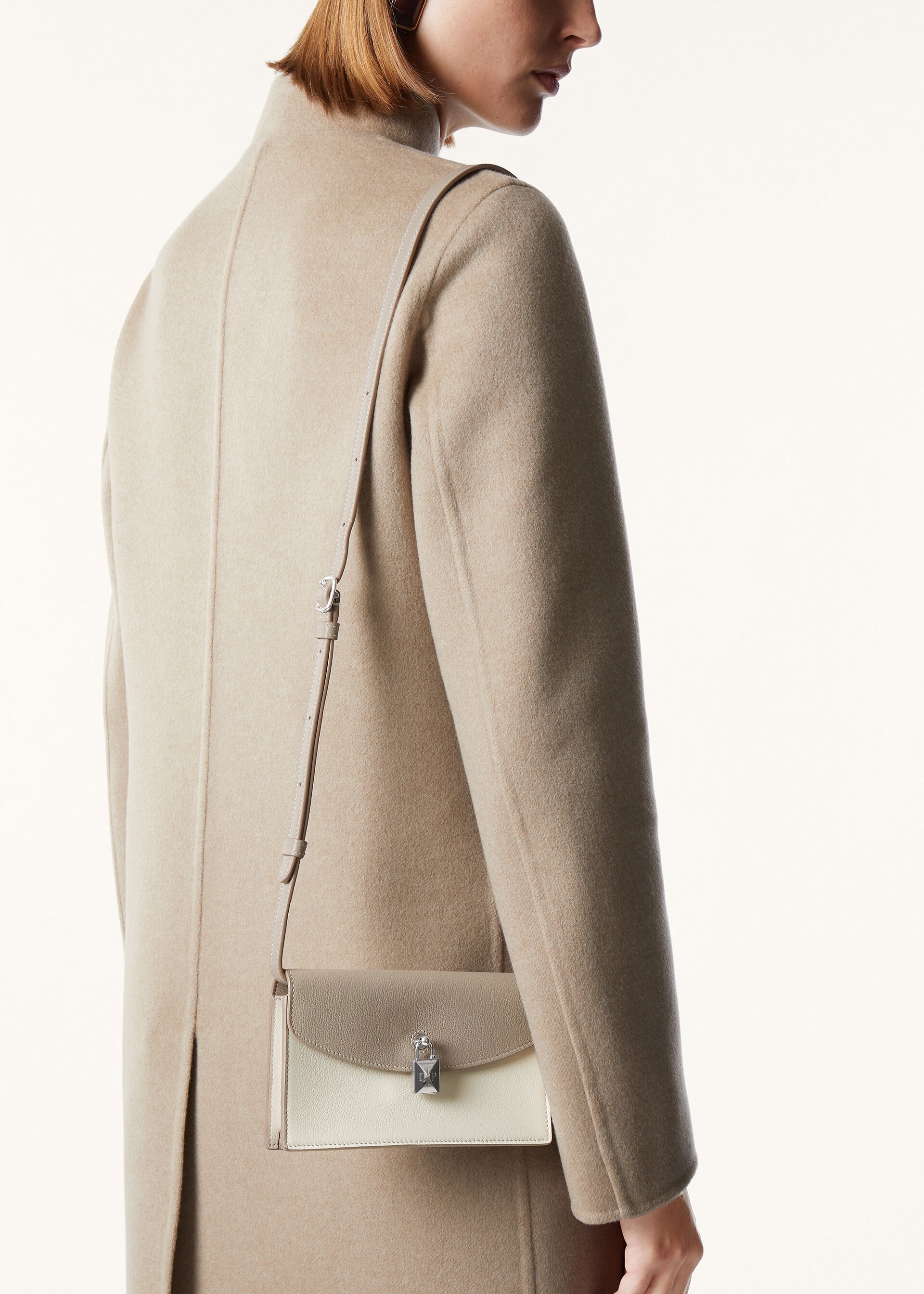 EXTRA POCHETTE LINEN CALF