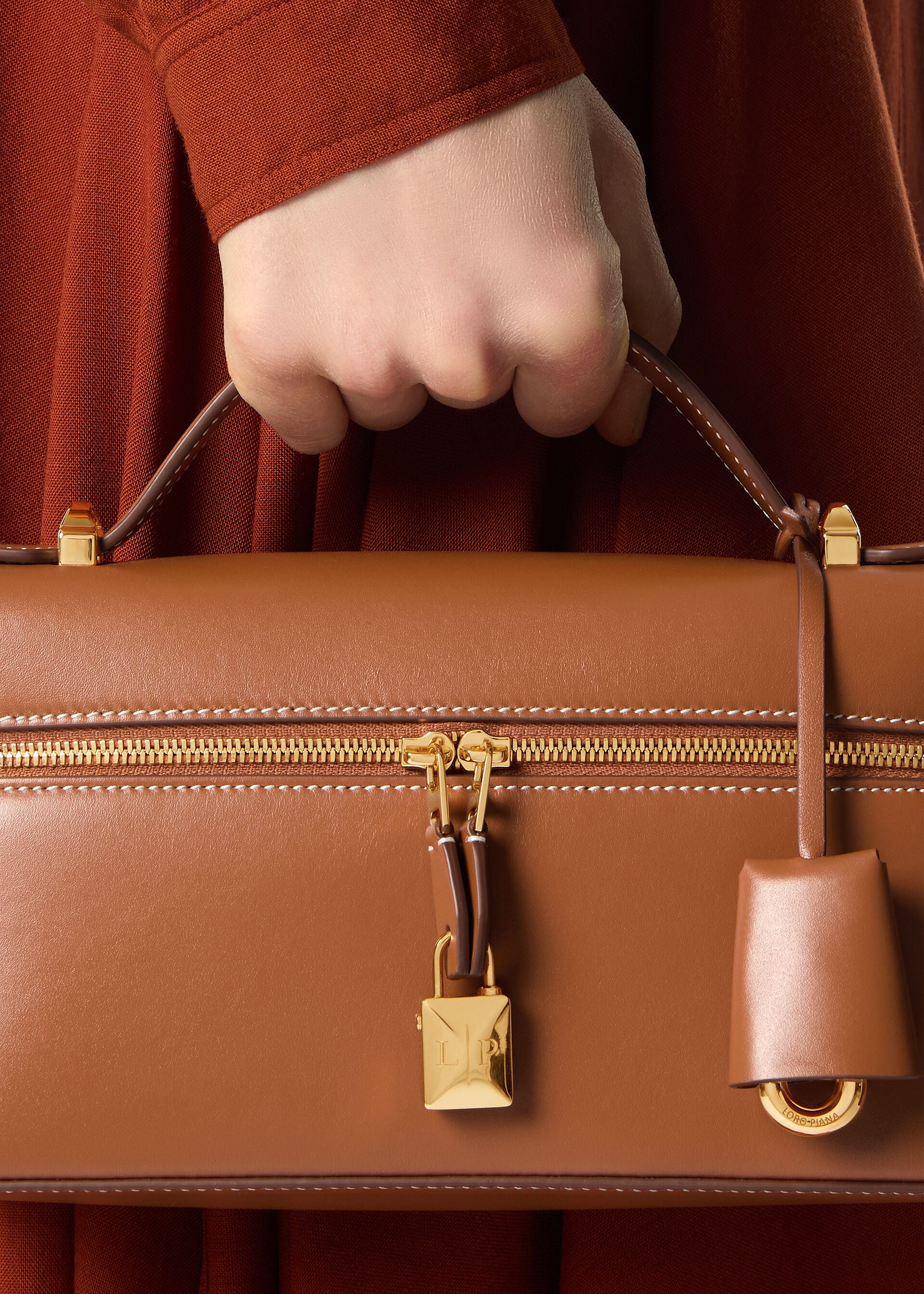 EXTRA BAG L23 SADDLE LEATHER