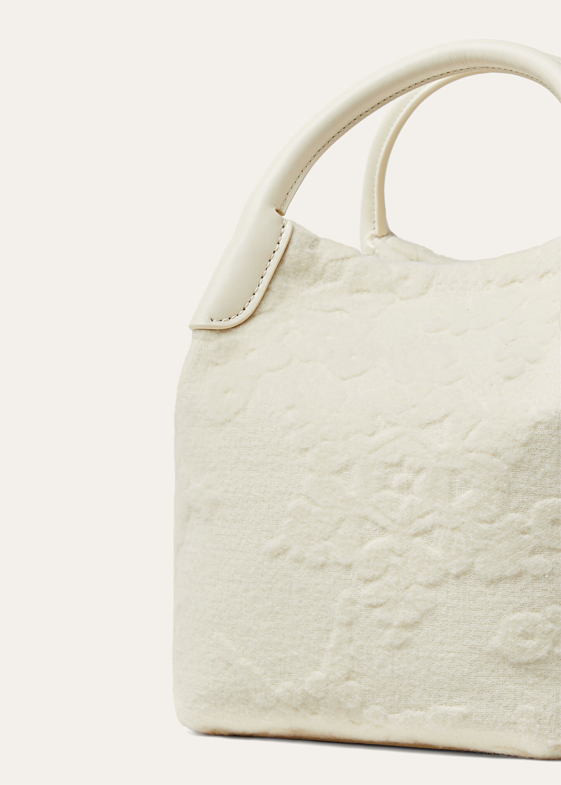 BALE SMALL SNOW FLAKE JACQUARD/ROUNDED LTH