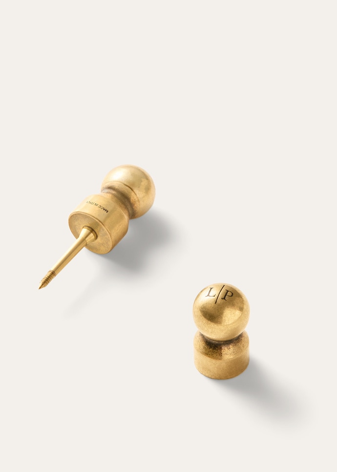 TACK STUD_FAQ2842_20I5_NR_2