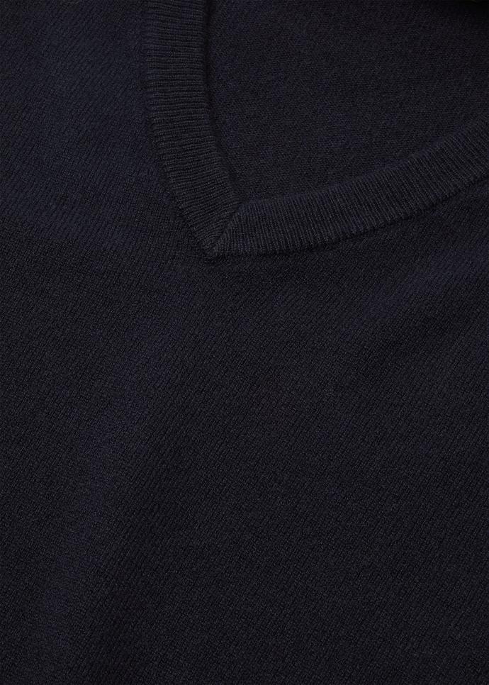 CLASSIC BABY CASH V NECK SWEATER GG 14_FAQ4047_W000_3