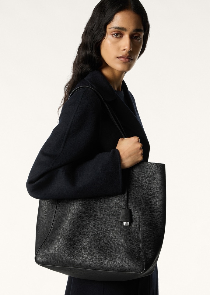 NEEDLE SHOPPER SOFT GRAINED LEATHER_FAQ4307_804K_NR_2
