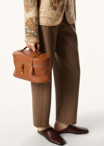 EXTRA SOFTY CASE L30 BUTTER CALF