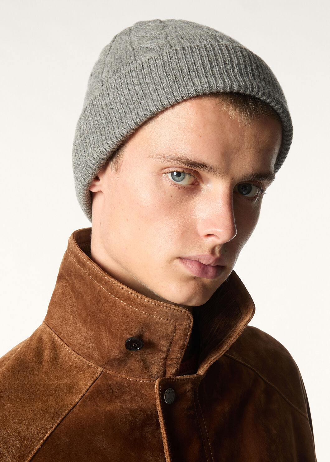 CEDAR BEANIE CASH GG 8