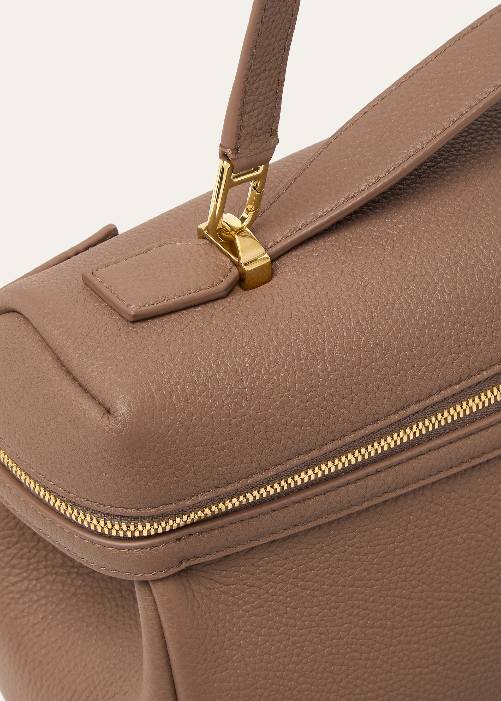 EXTRA SOFTY BAG L33 FINE GRAINED LEATHER