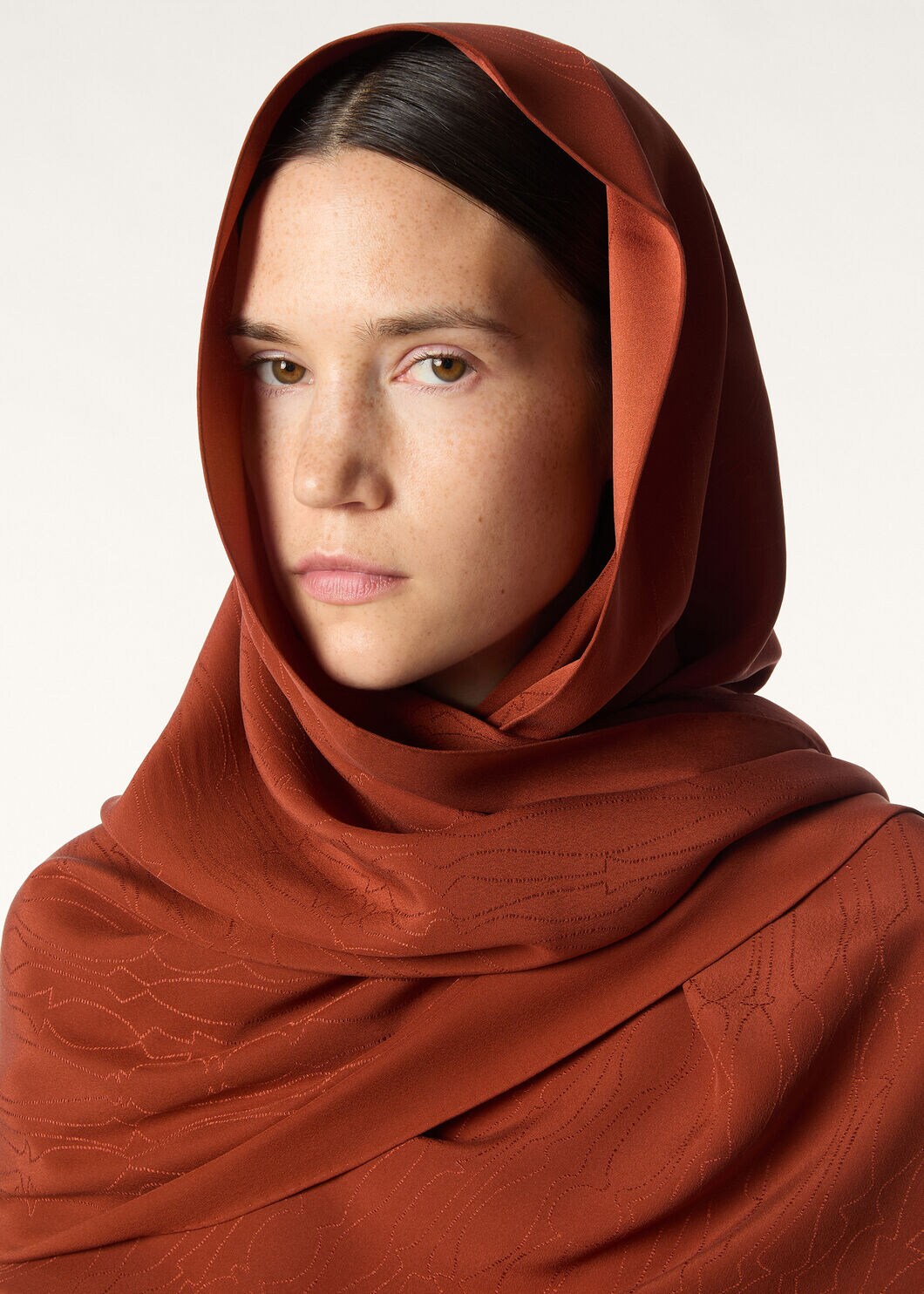 SPOLETTE JACQUARD STOLE SILK