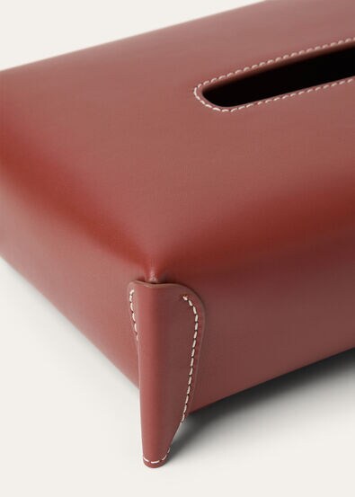 TISSUE BOX CREST ROUNDED CALF