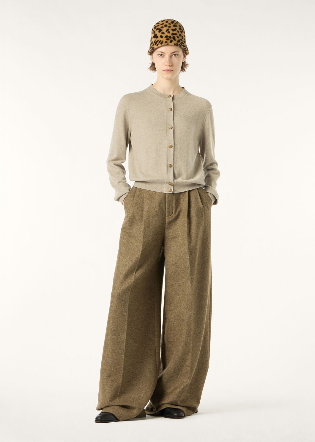 CLASSIC BABY CASH CARDIGAN SWEATER GG  12