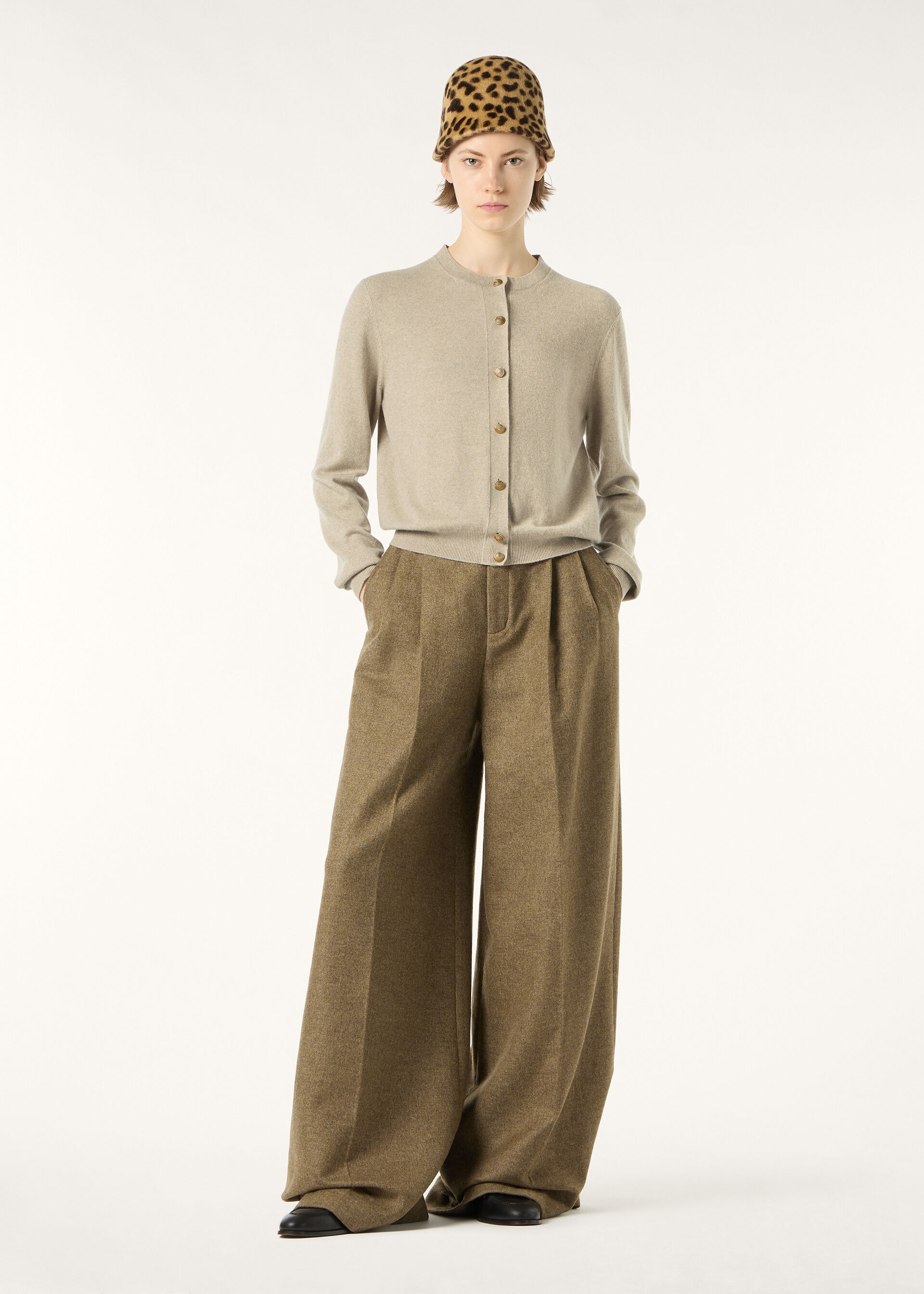 CLASSIC BABY CASH CARDIGAN SWEATER GG  12