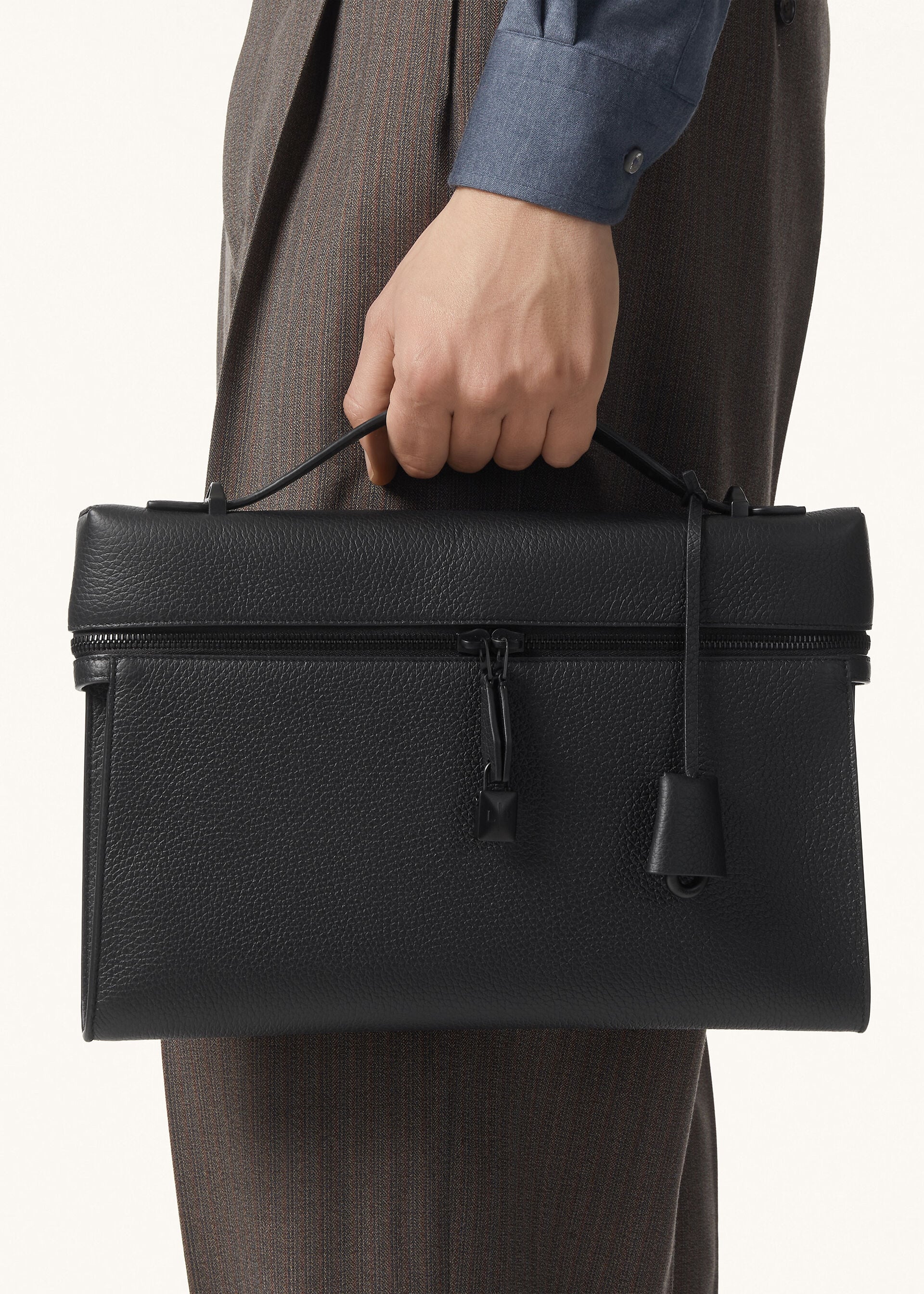 EXTRA MESSENGER L33 SOFT GRAIN LEATHER