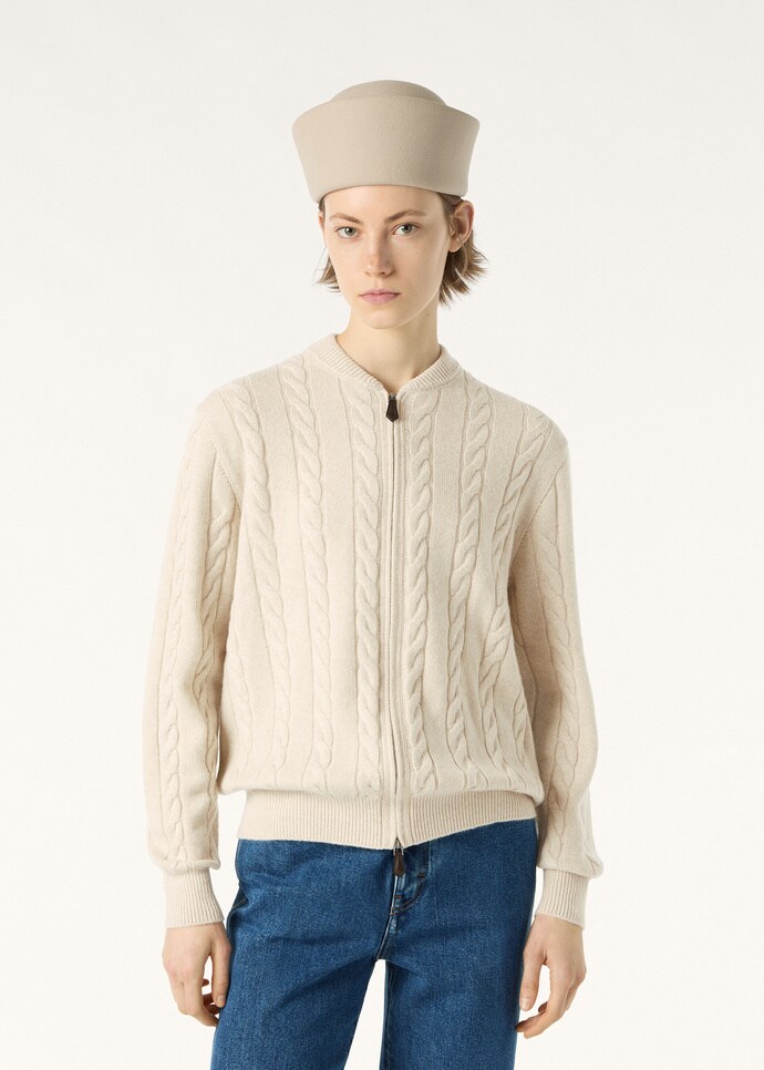 CEDAR BOMBER SWEATER CASH GG 8_FAQ9055_A193_3