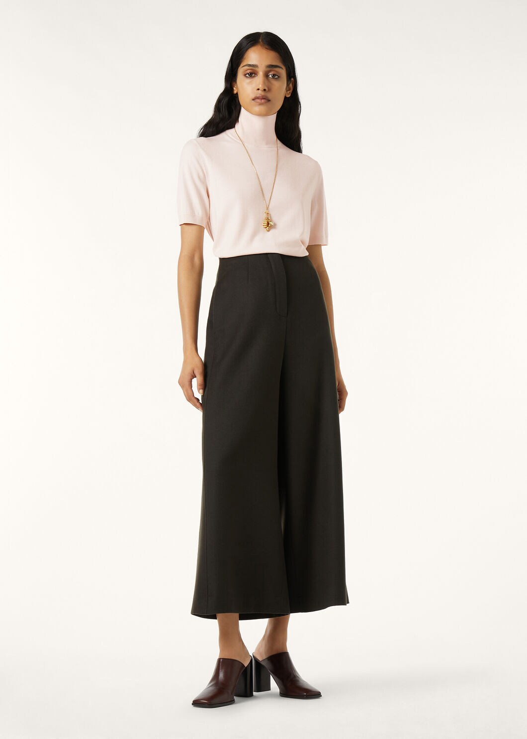 ICONIC ROYAL LIGHTNESS SS TURTLENECK SW. WOOL SILK GG 18