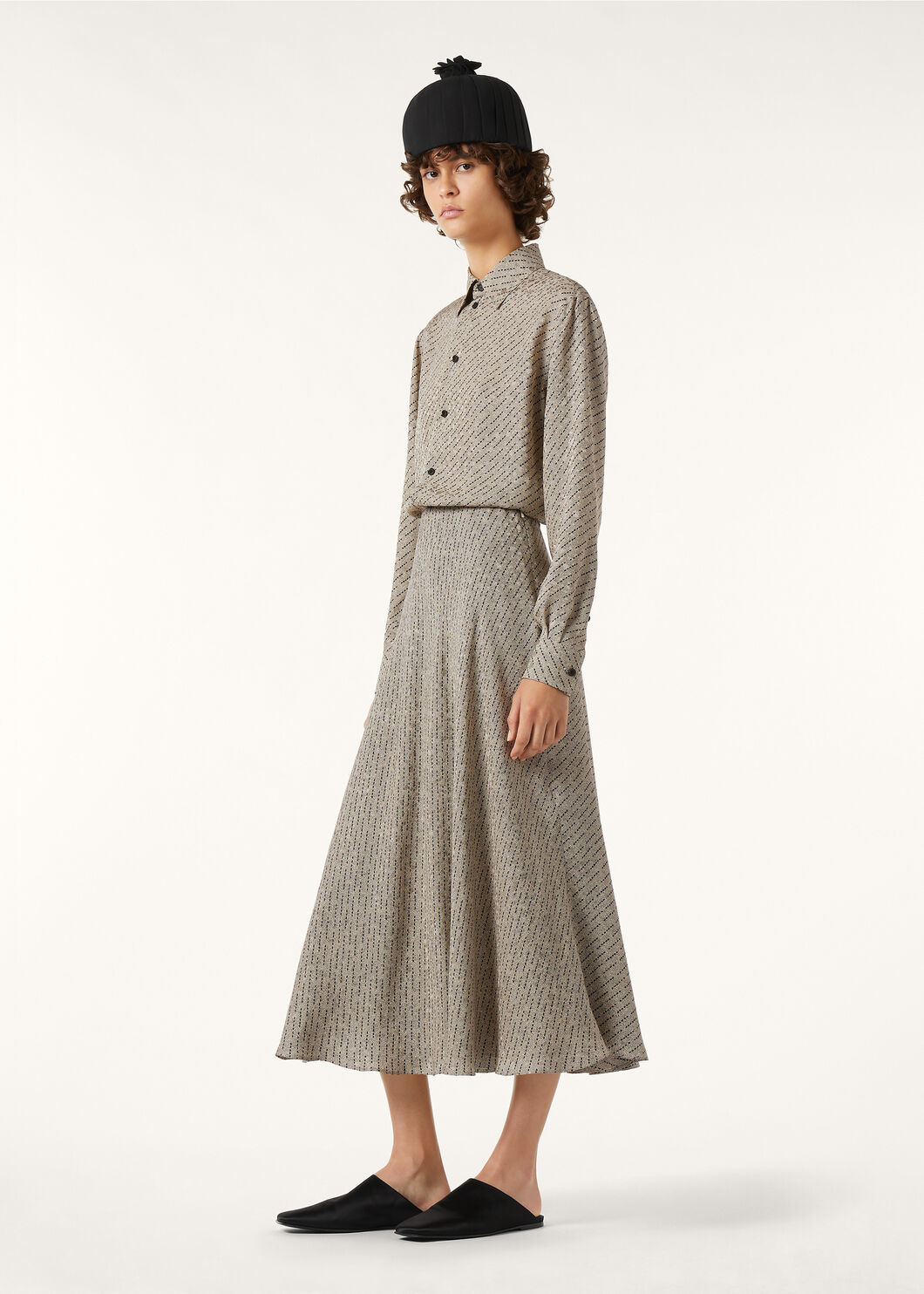 THEA PENNY COLLAR CORIANDER SEEDS DIAGONAL SILK J.