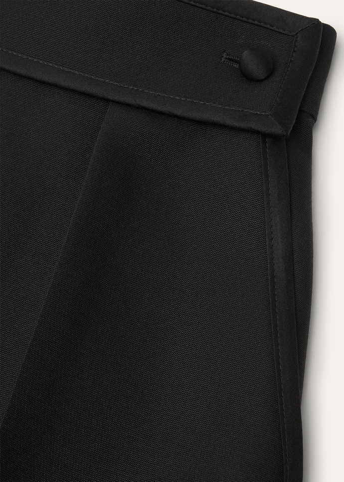 KURTIS SHORT TROUSERS BARATHEA A_FAQ9431_8000_7