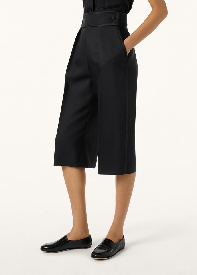 KURTIS SHORT TROUSERS BARATHEA A_FAQ9431_8000_3