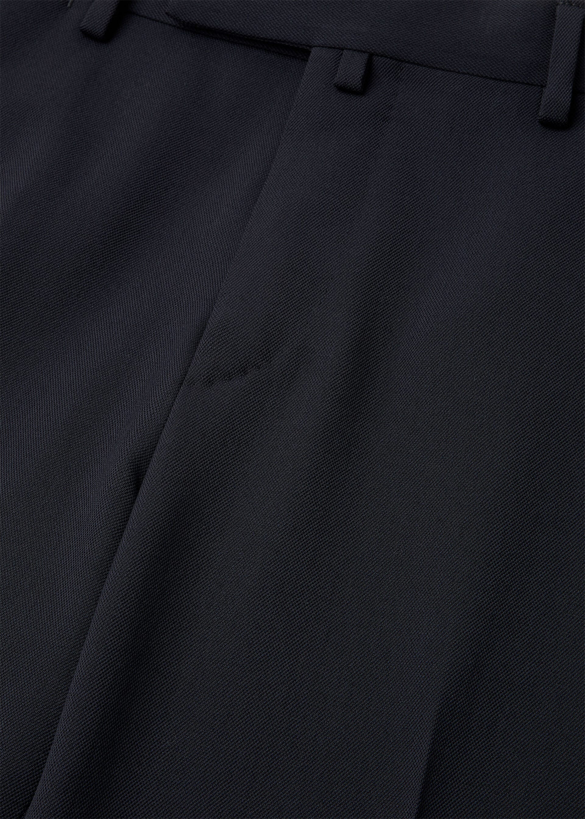 INTERNATIONAL NOTCH SB SUIT NEW HIGH TENACITY