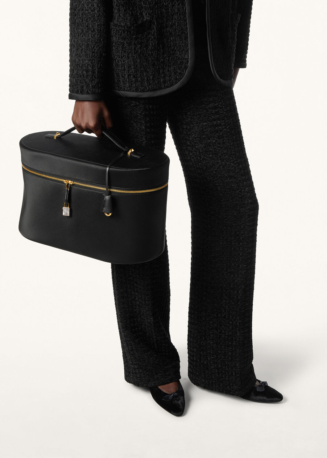 EXTRA SOFTY CASE L40 SATIN/ROUNDED LEATHER SC