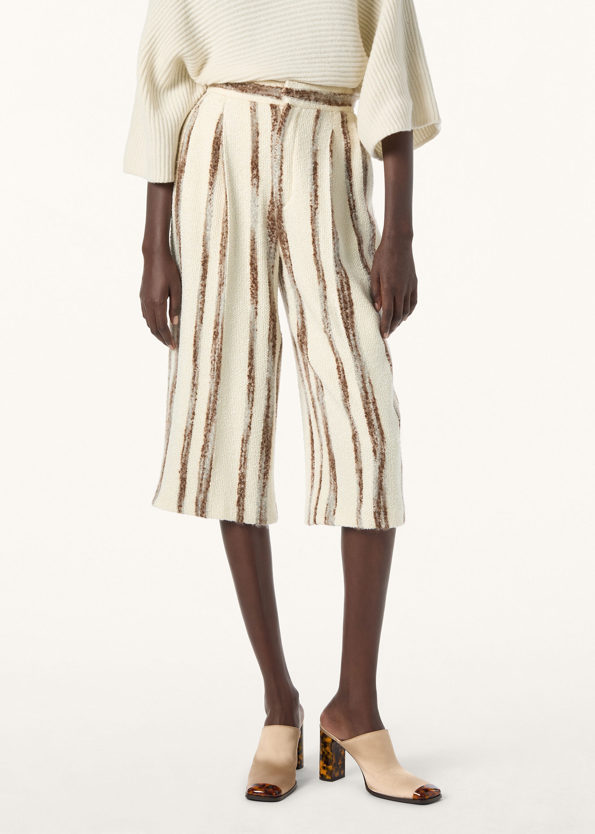 ALBION SHORT TROUSERS SILK WOOL STRIPE